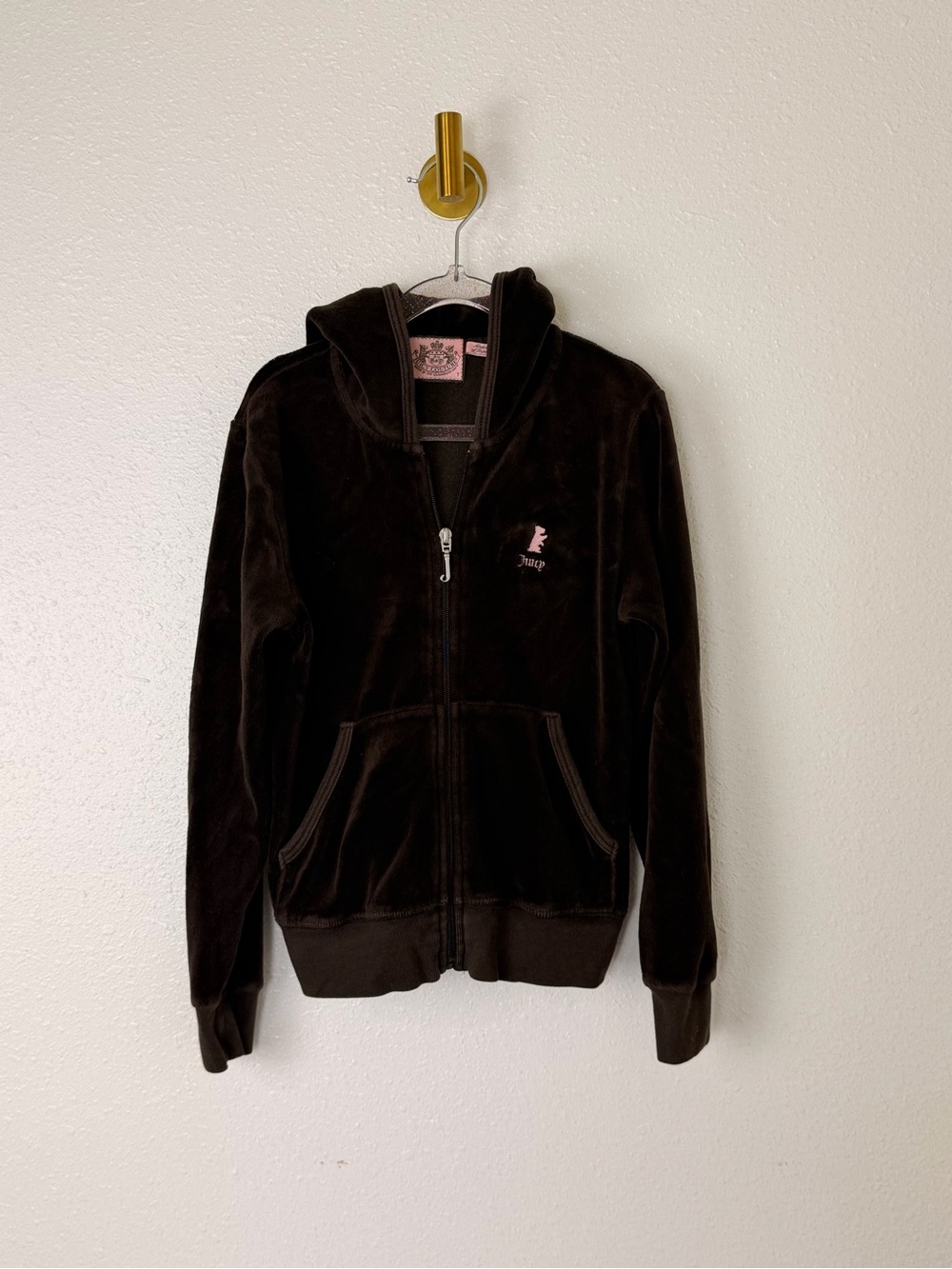 Vintage Y2K Girls Juicy Couture Brown Velour Zip Hoodie with Pink Logo size 7